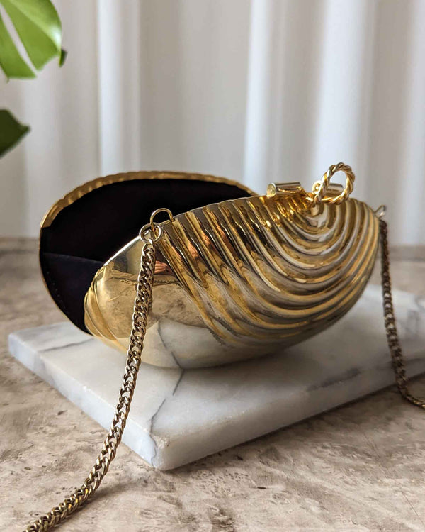 Embossed Gold Metal Evening Bag/ Gold Tone Metal Hard Clutch/hollywood  Regency Bags/clutch Bag/bags and Purses/made in Italy/by Gatormom13 - Etsy
