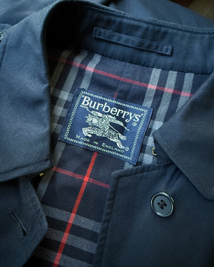 80s Burberry Belted Trench | M-L