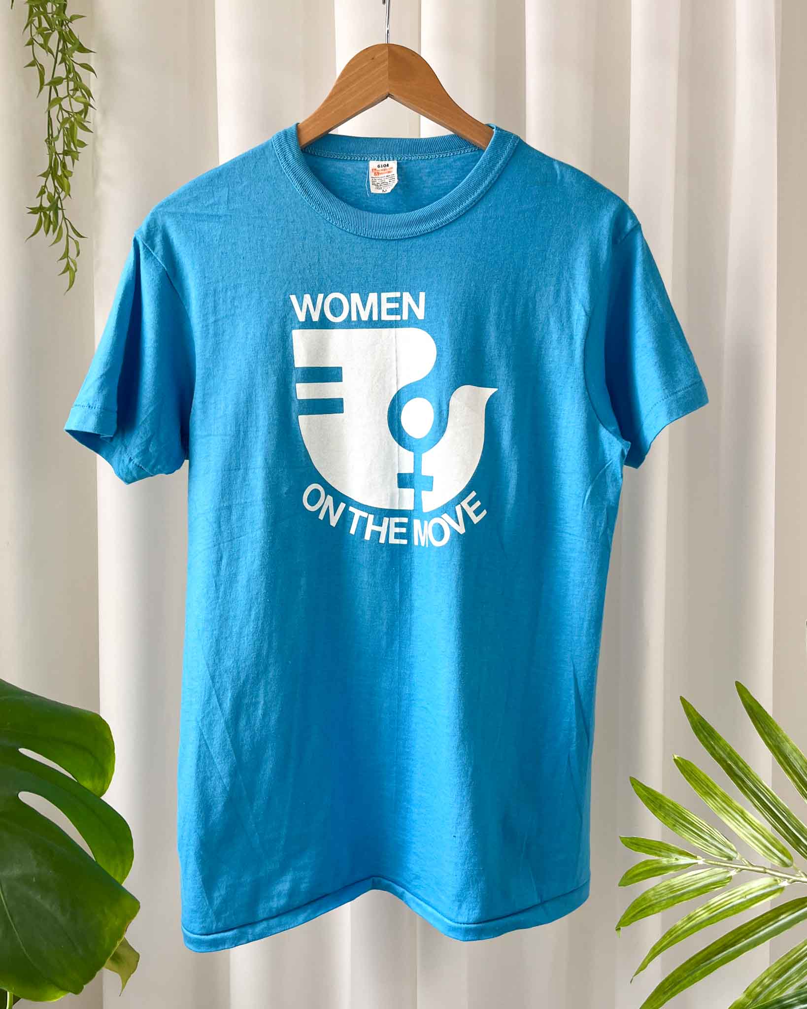 70s Women On The Move T-Shirt | M