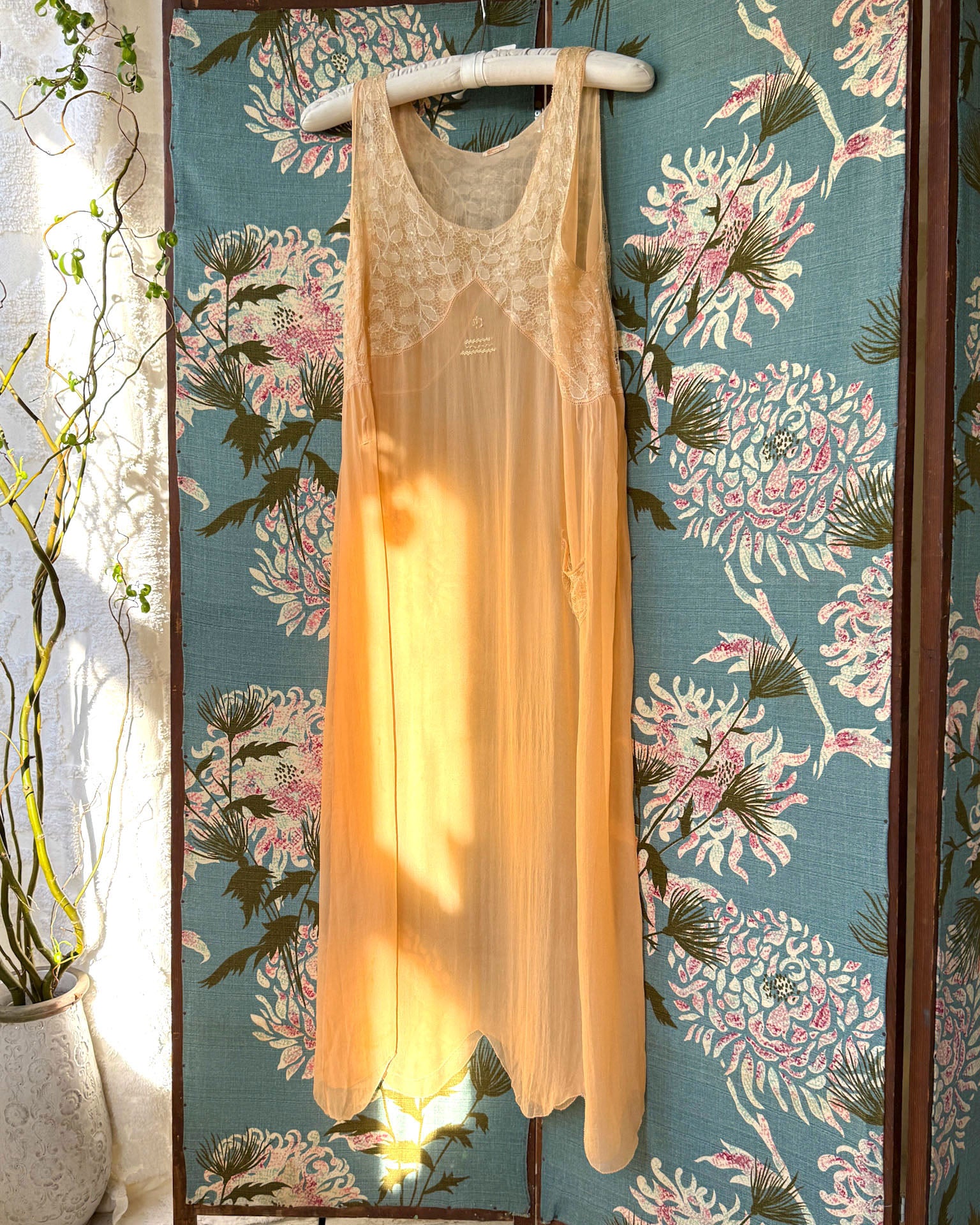 1920s Apricot Silk Dress | XS