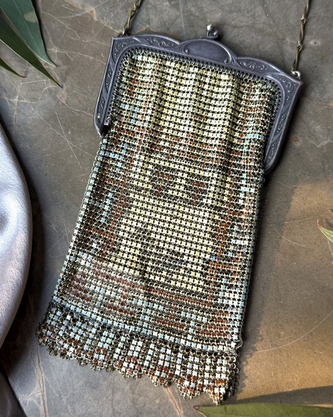 20s Whiting & Davis Figural Mesh Purse