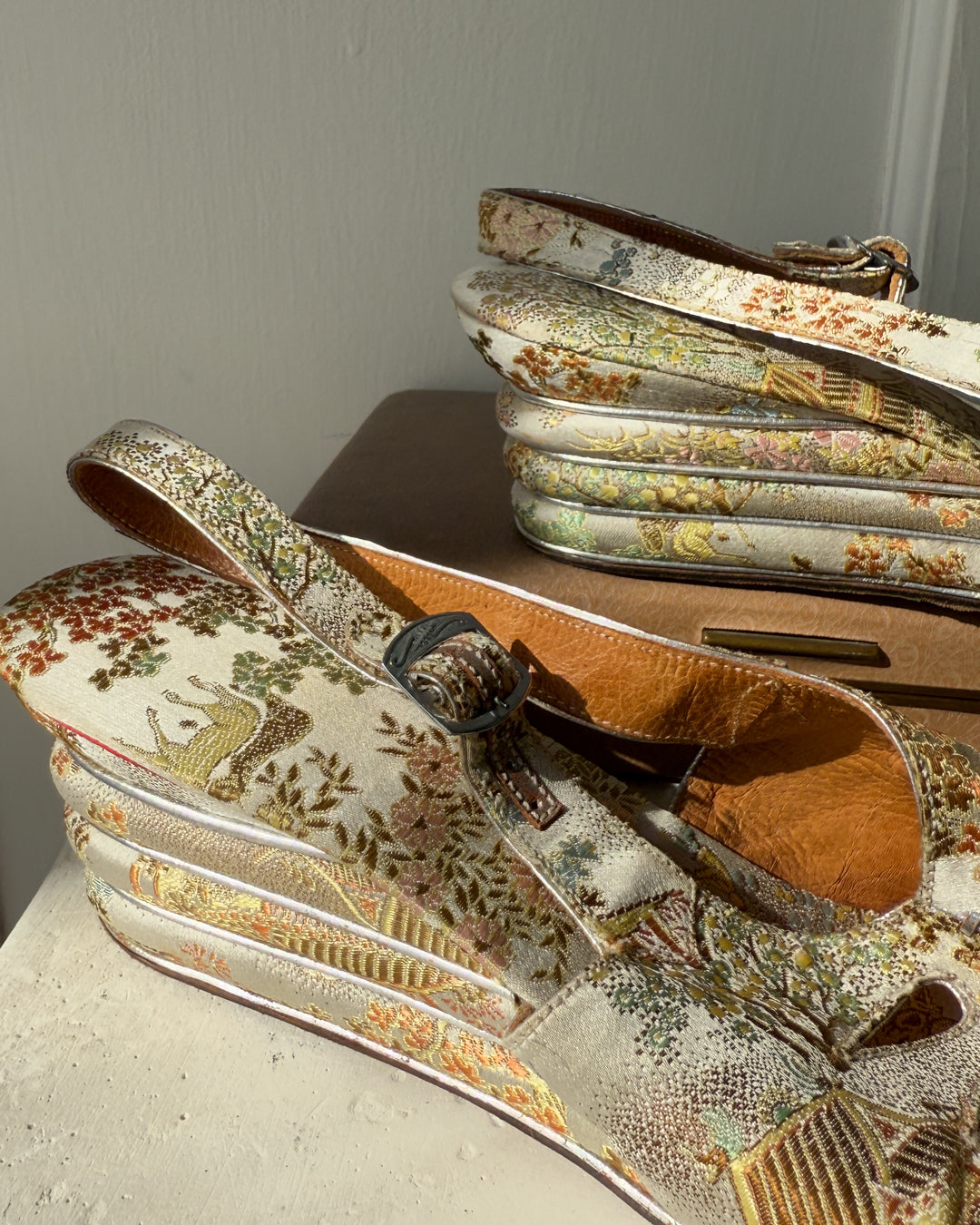 30s Champagne Silk Brocade Shoes | 7.5