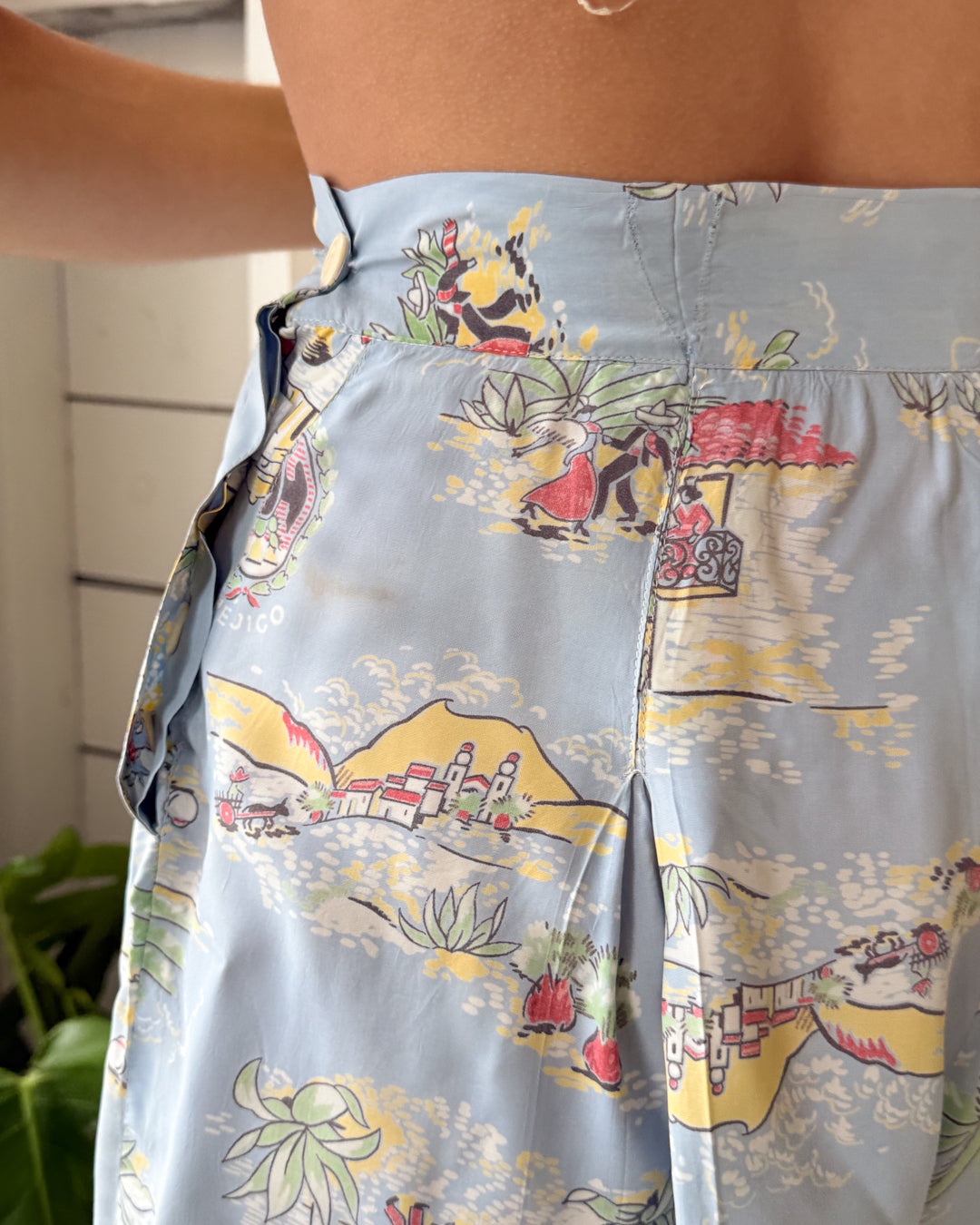 40s Mexico Print Rayon Shorts | M