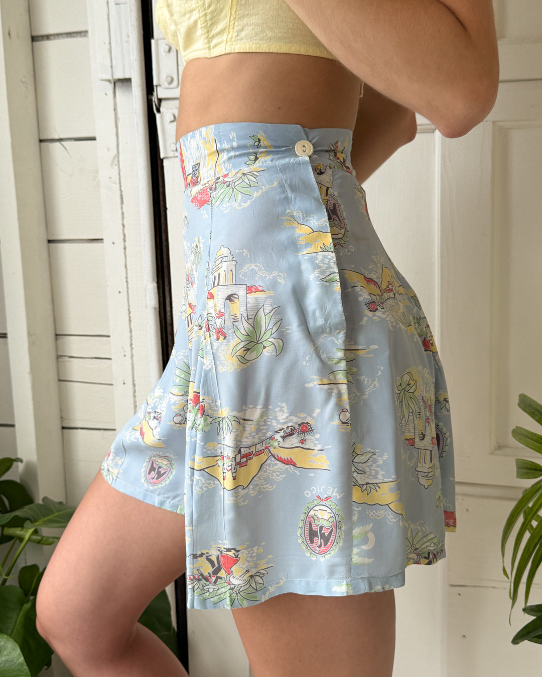 40s Mexico Print Rayon Shorts | M
