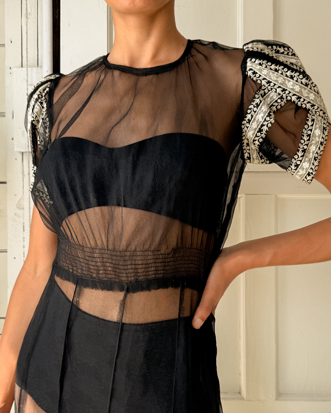 40s Embroidered Net Dress | S-M