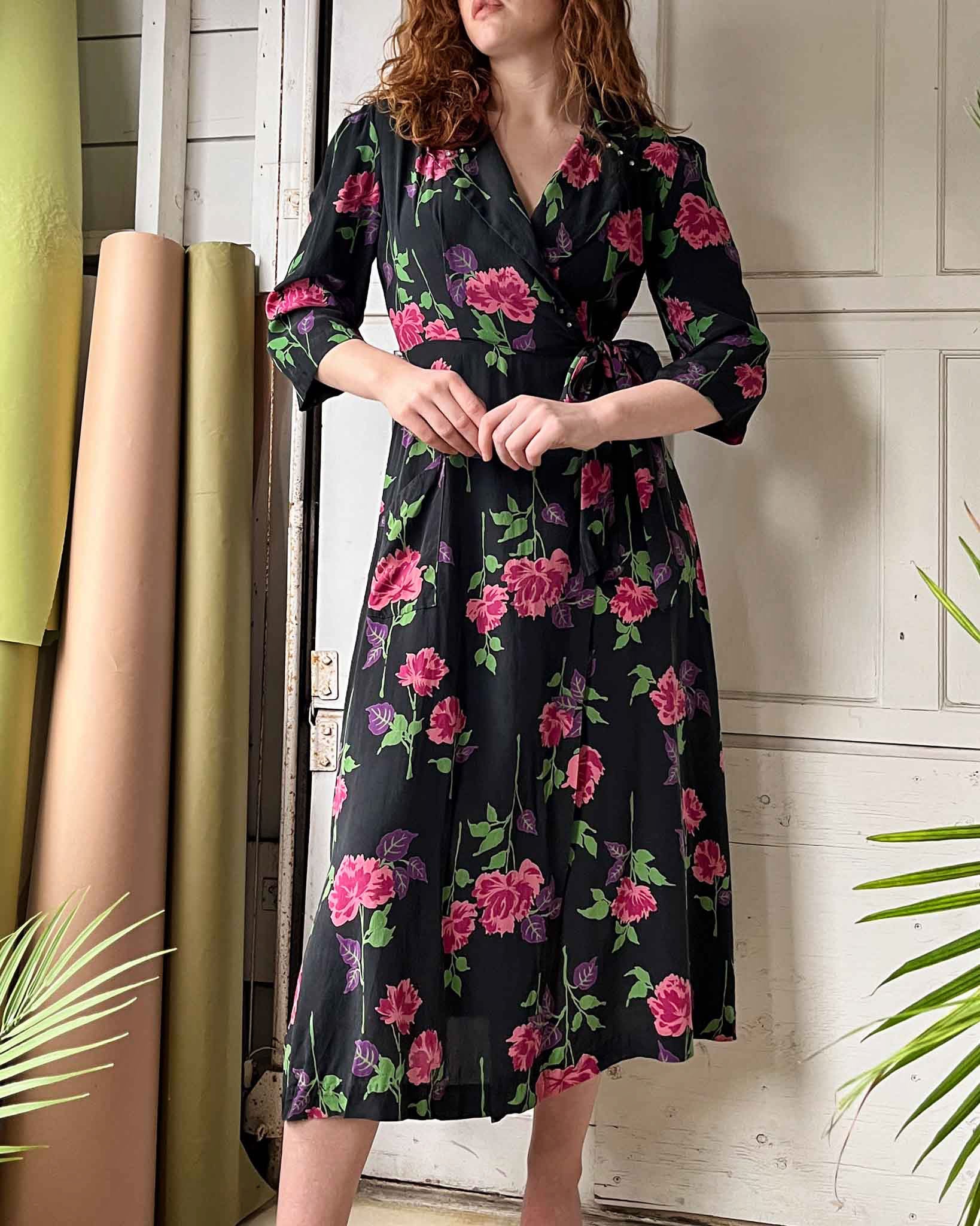 40s Silk Floral Wrap Dress | S-M
