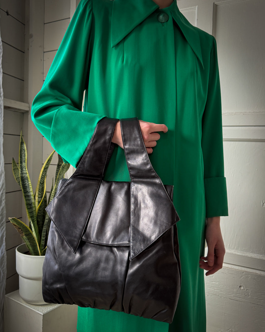 50s Saks Black Leather Purse - Lucky Vintage