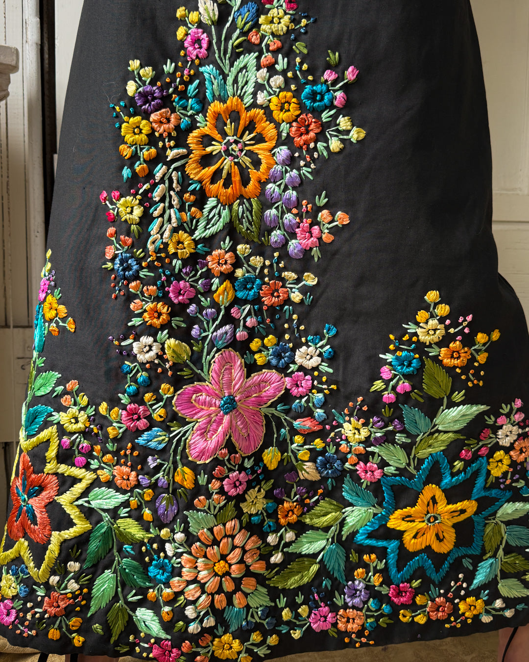 60s Raffia Embroidered Skirt | M