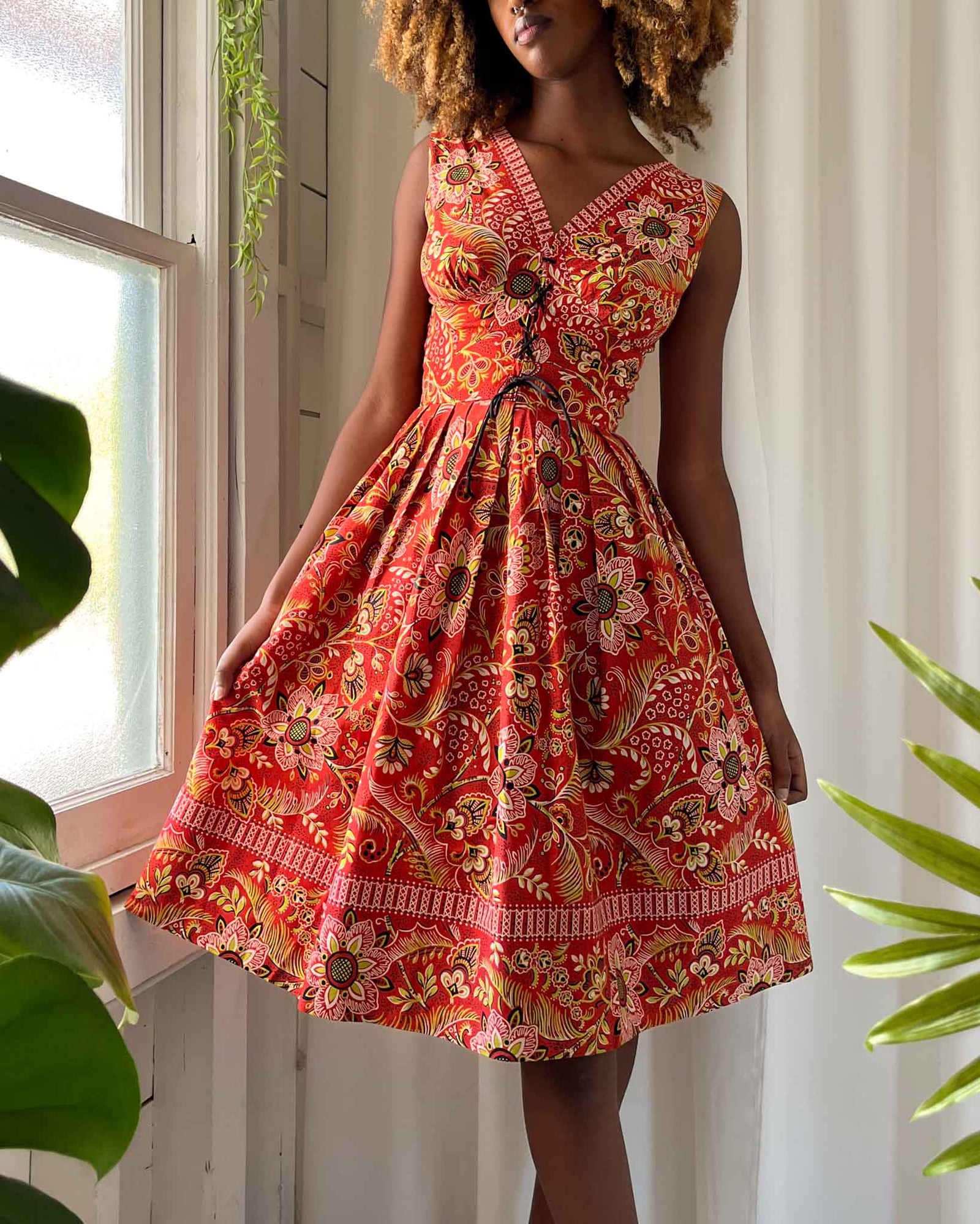 50s Hawaiian Floral Corset Dress | XS