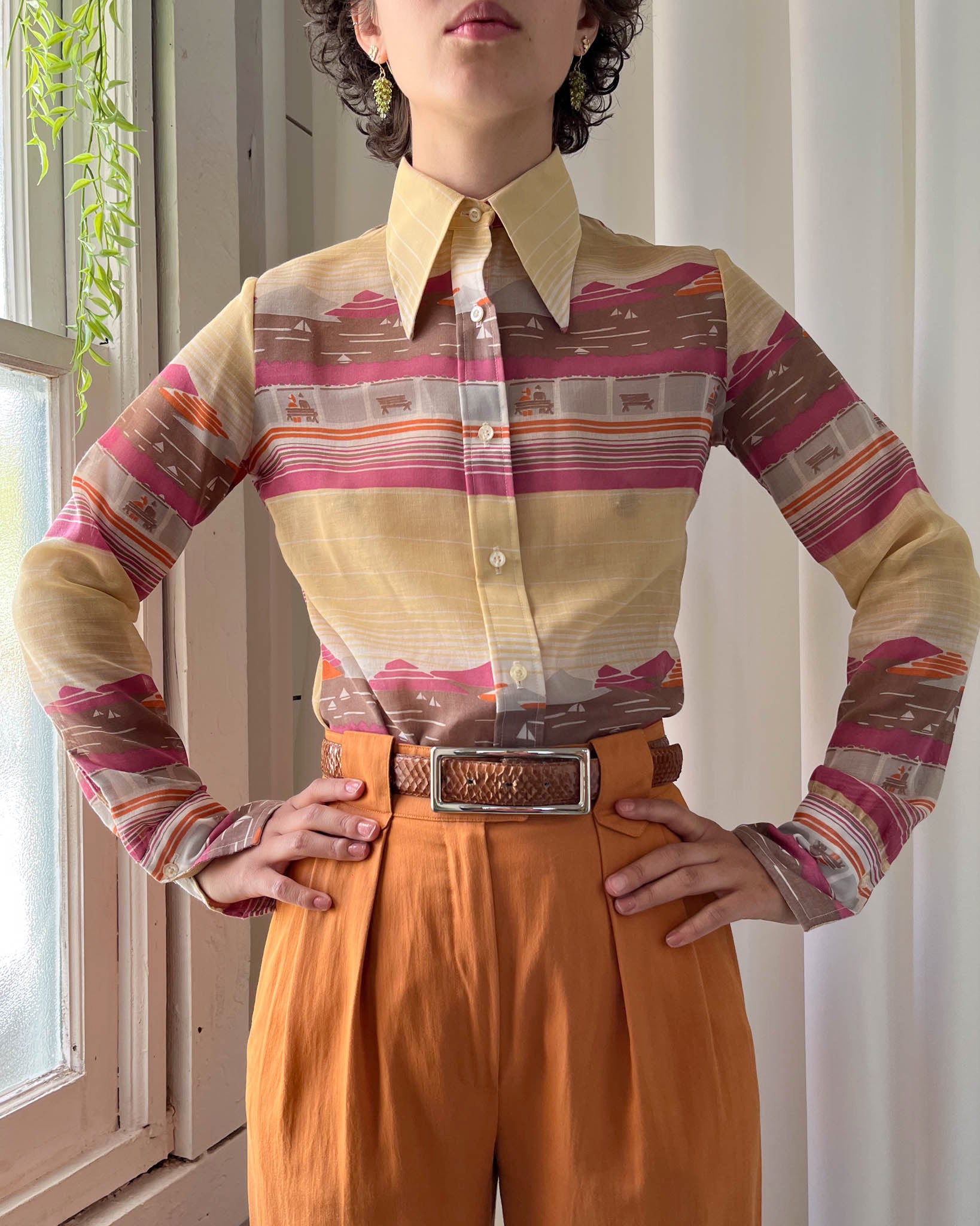 70s dress shirt IRIL Fitted Button Up Vintage Something is your essential for making an effortless statement Vintage 70s Appliqu Western Shirt