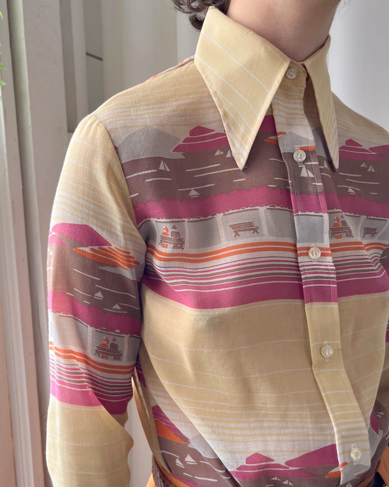 70s Novelty Seaside Print Shirt | S-M