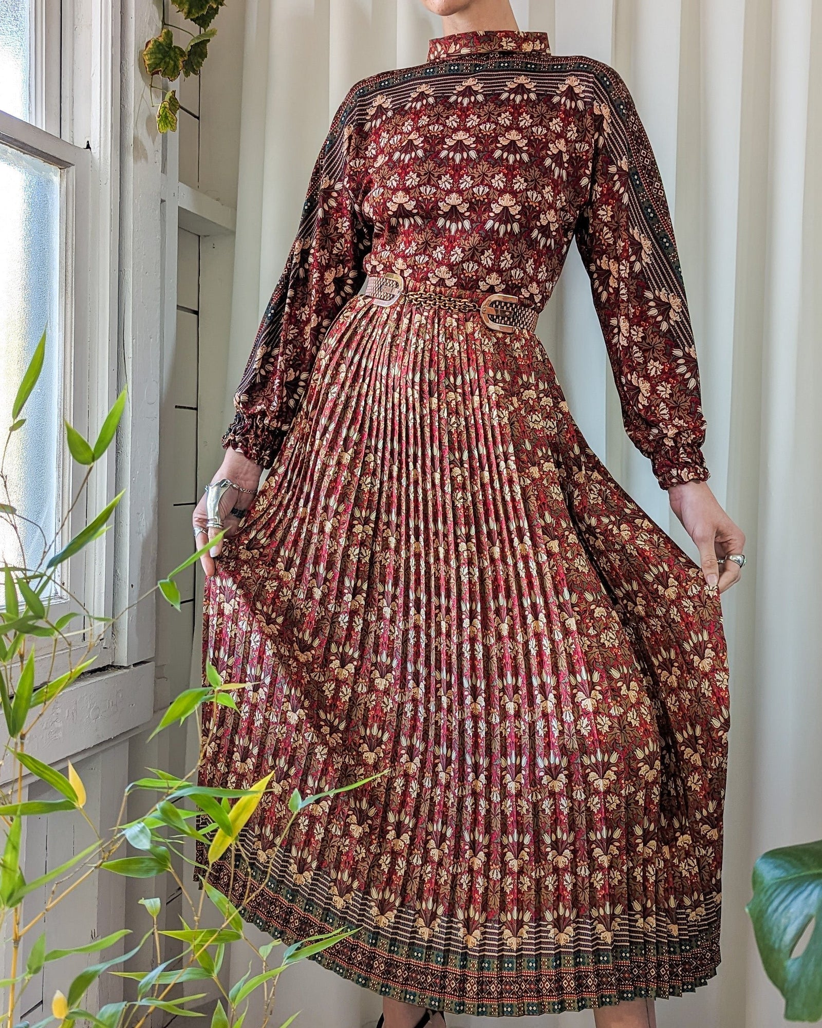 70s La Mendola Silk Dress | M