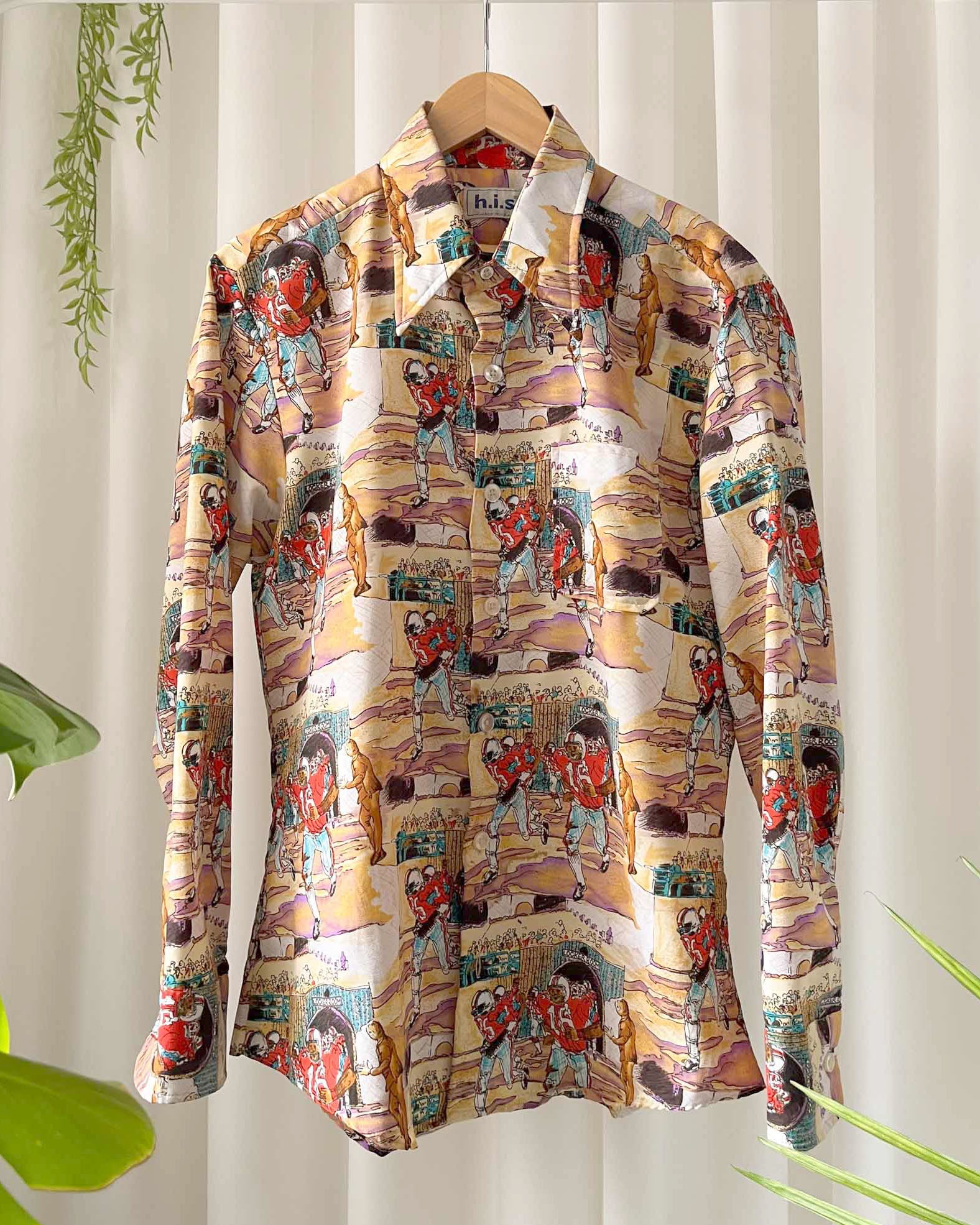 70s mens dress shirts 70s Football Players Novelty Print Shirt | L