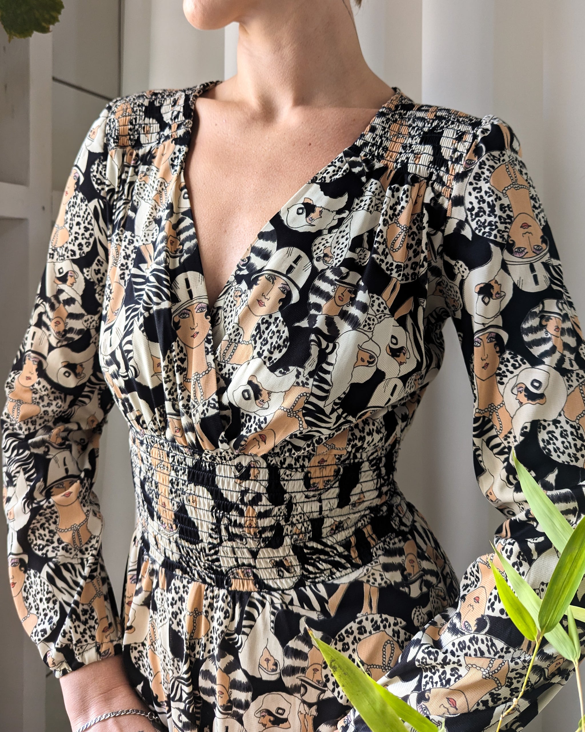 70s dress women 70s Novelty Ladies Print Mini Dress | S-M