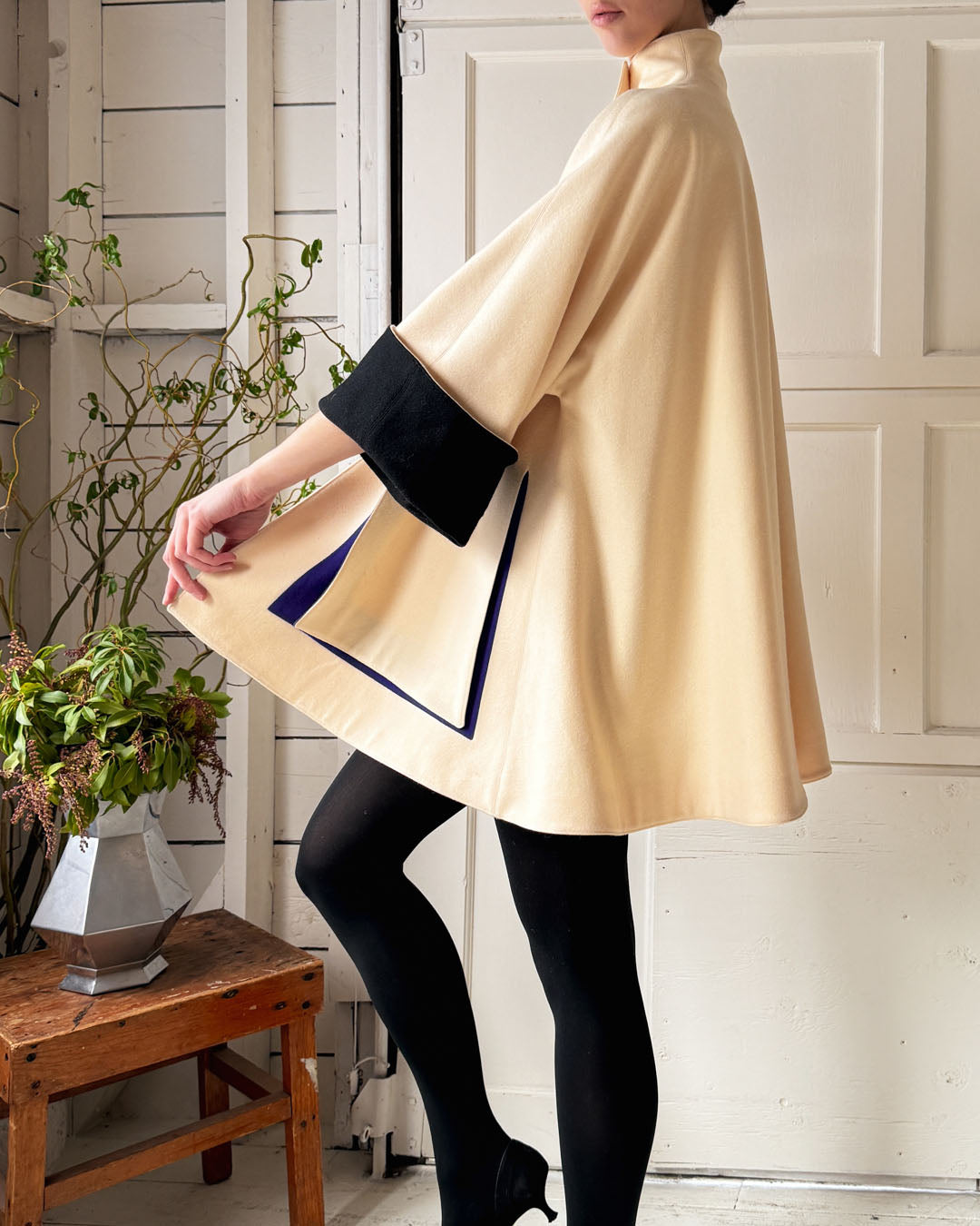 80s Claude Montana Ivory Swing Coat | M