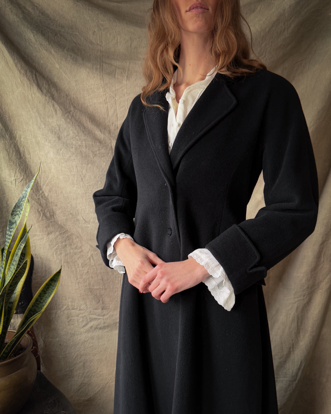 美品】LAURA ASHLEY ウールロングコート ベルベット Aライン 紺 美品