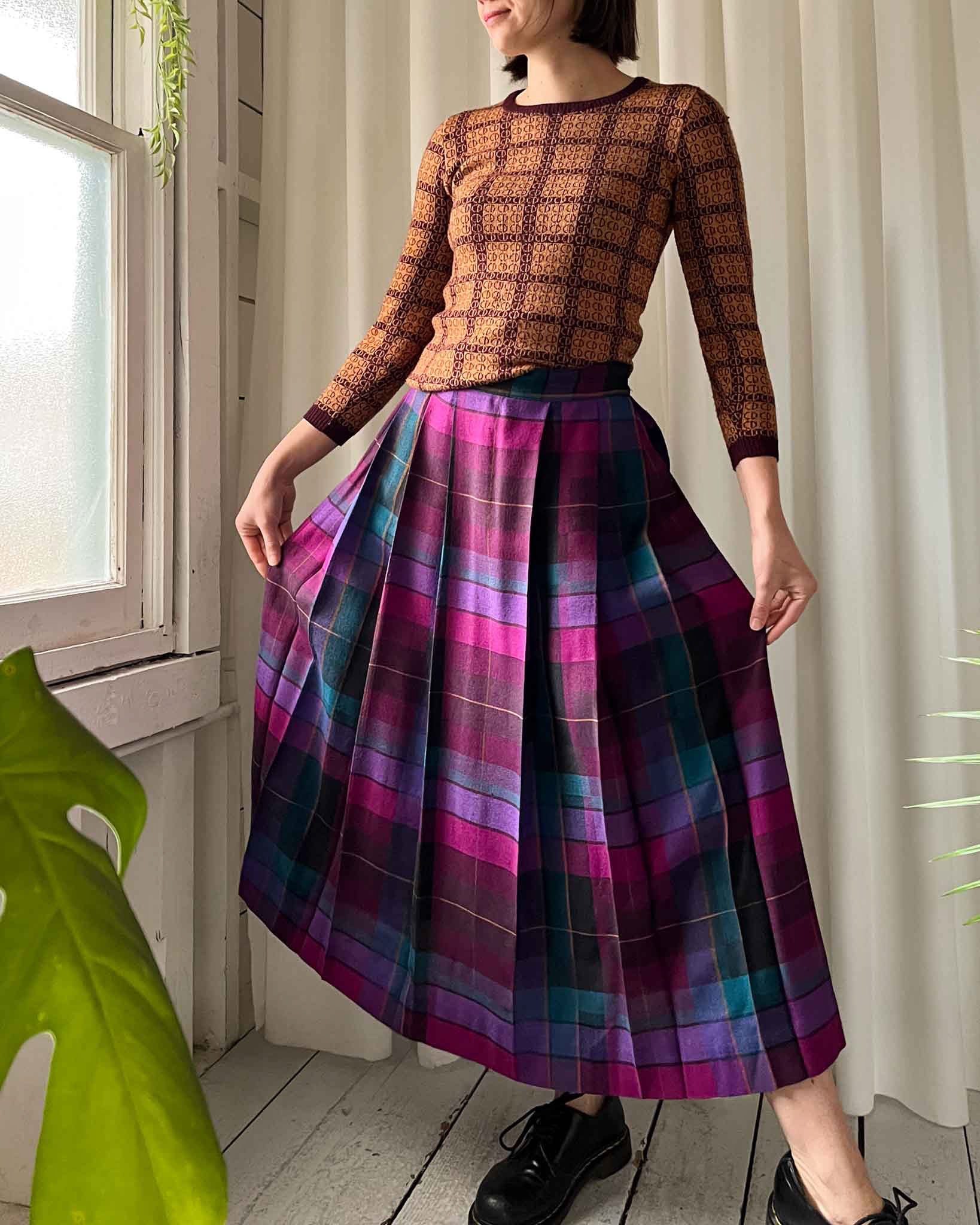 90s Christian Dior Plaid Skirt | M