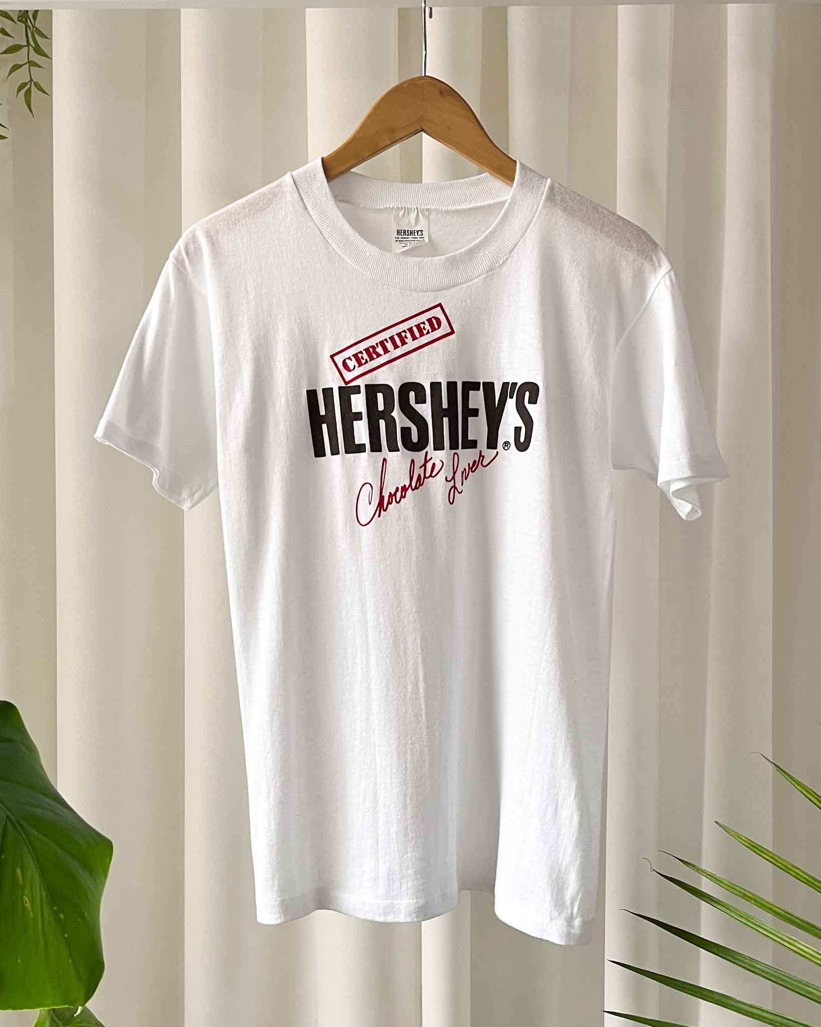 Vintage Hersheys Chocolate 5th Avenue T Shirt Tee Fruit of the Loom Made USA store Size Medium M 1990s 90s Classic Candy Rare Shirt