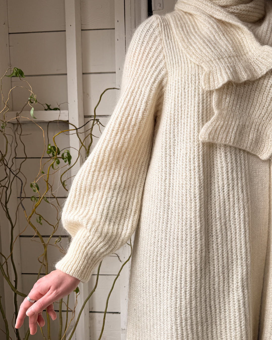 80s Ivory Mohair Sweater Coat | S-M