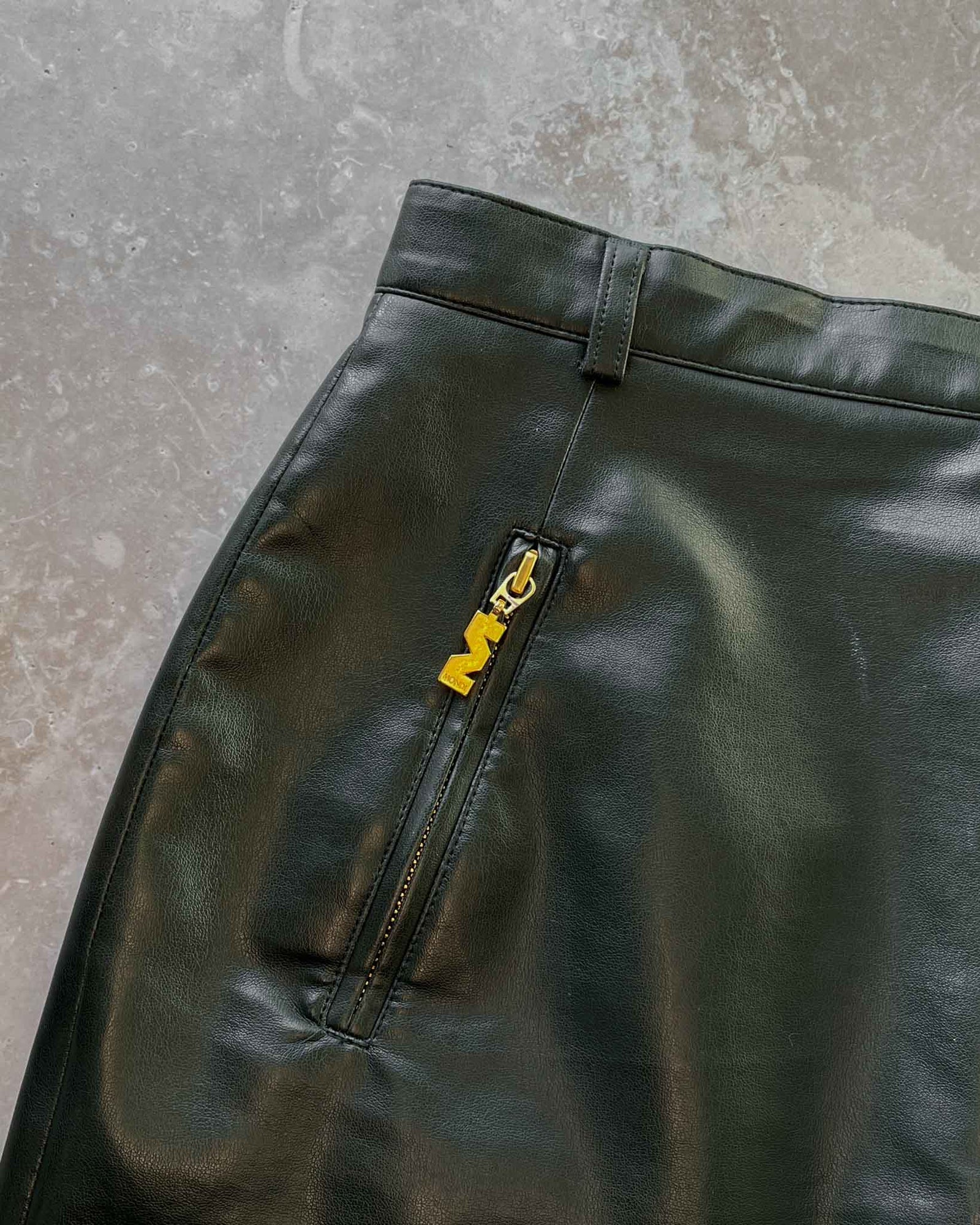 90s Green Vegan Leather Skirt | M