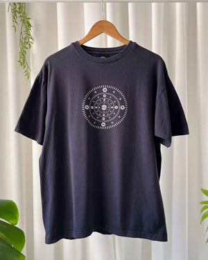90s DKNY Jeans Logo T-Shirt | L