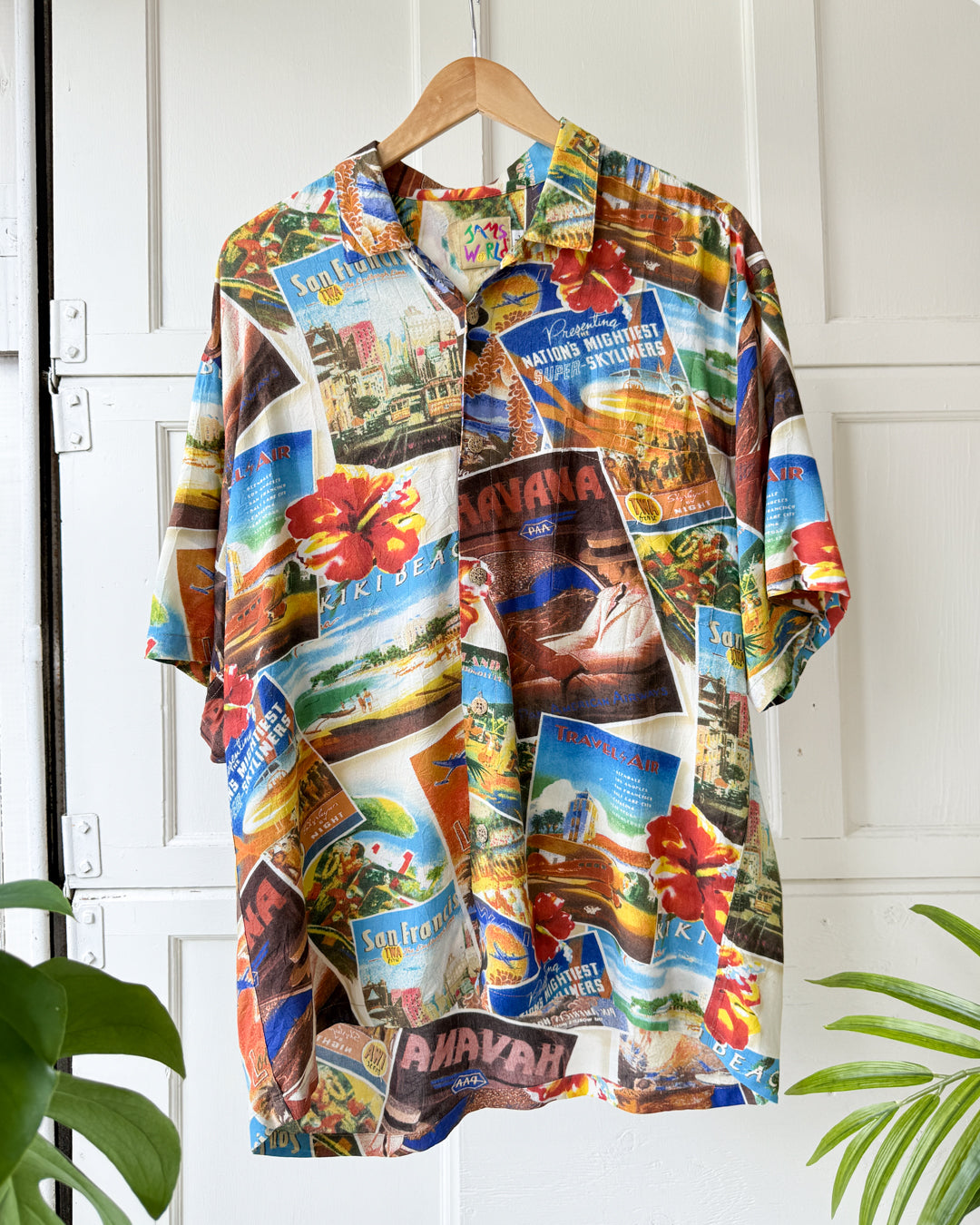 90s Jam's World "Retro Travels" Shirt | L