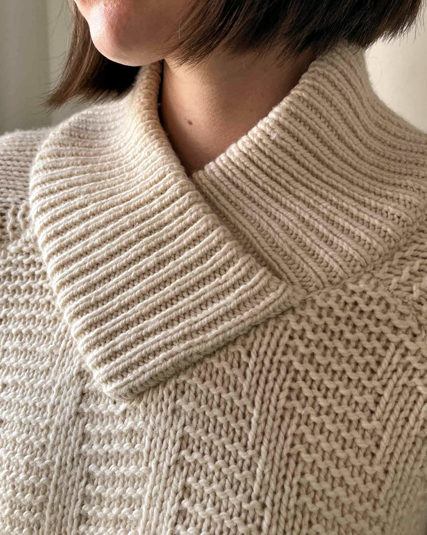 Barney's Thick Cashmere Sweater - Lucky Vintage