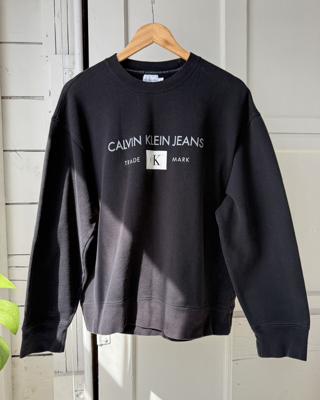 00s Calvin Klein Jeans Sweatshirt | L