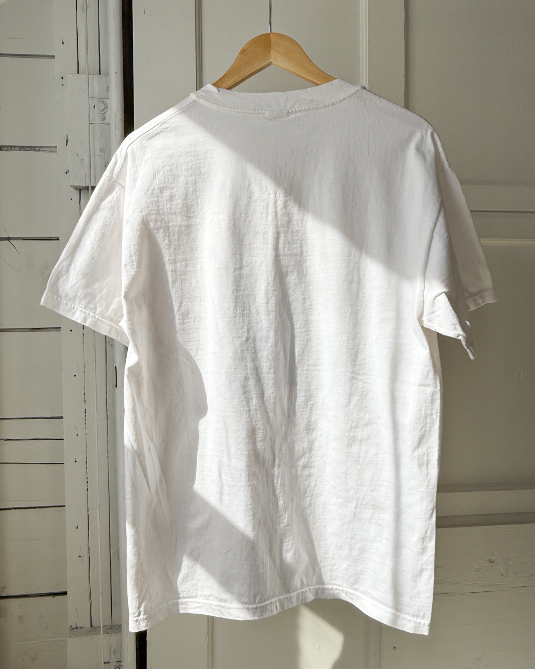 00s DKNY Logo T-Shirt | L
