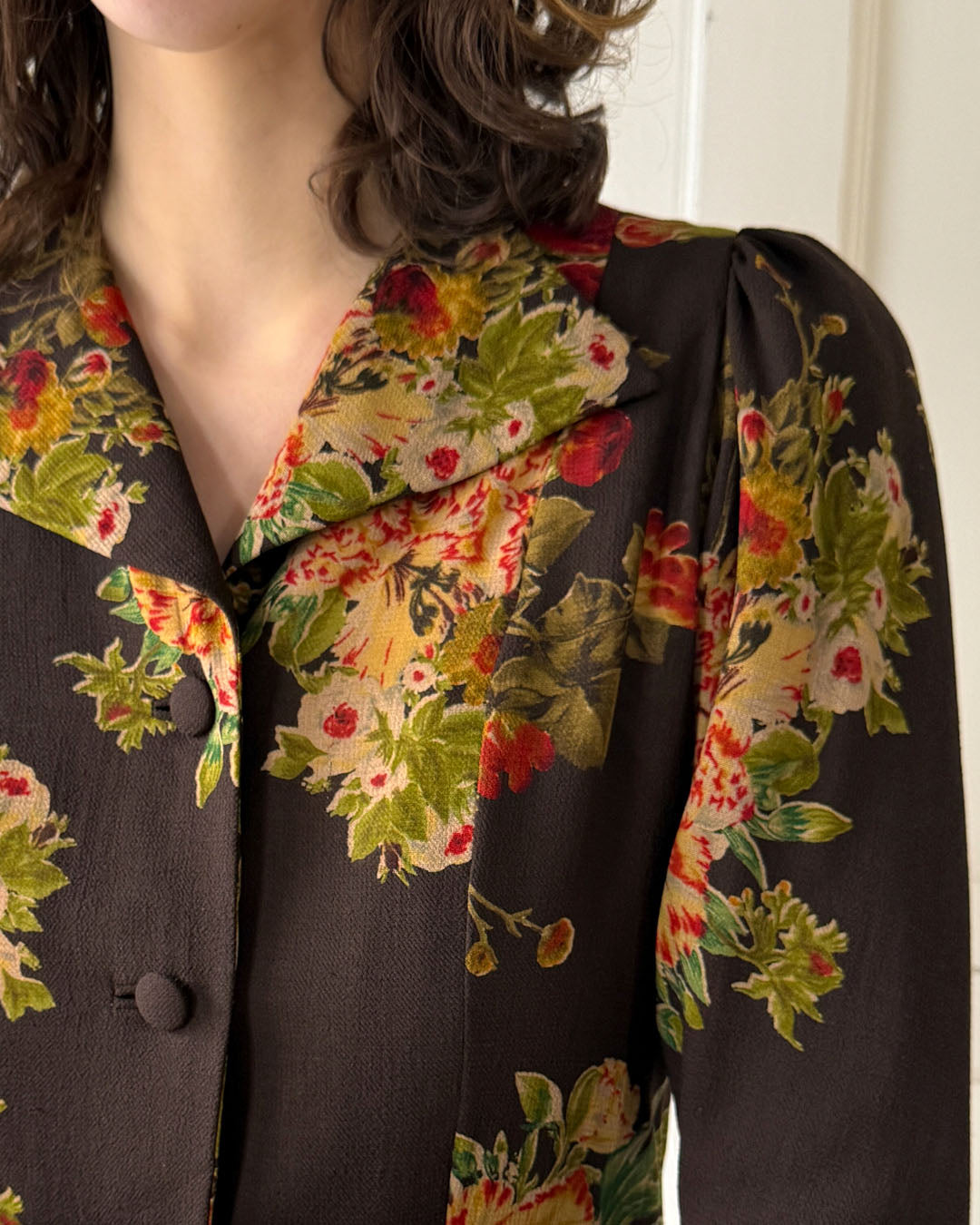 00s Brown Floral Wool Crepe Ensemble | S