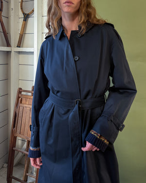 80s Burberry Belted Trench | M-L