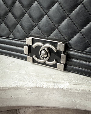 2015 Chanel Boy 25 Limited Edition