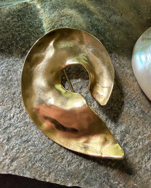 80s Dauplaise Swirl Brooch