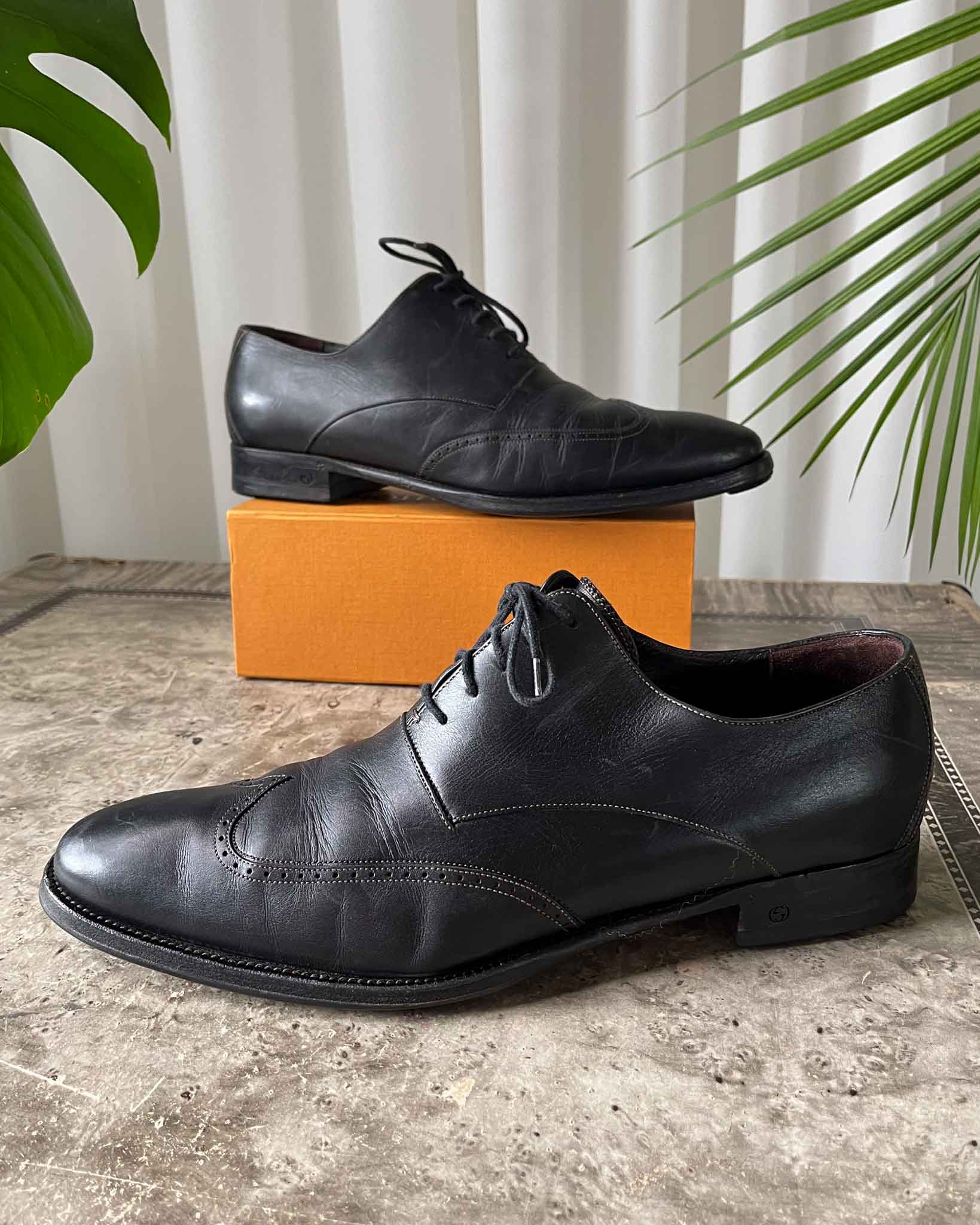 Gucci Leather Wingtip Oxfords - Lucky Vintage