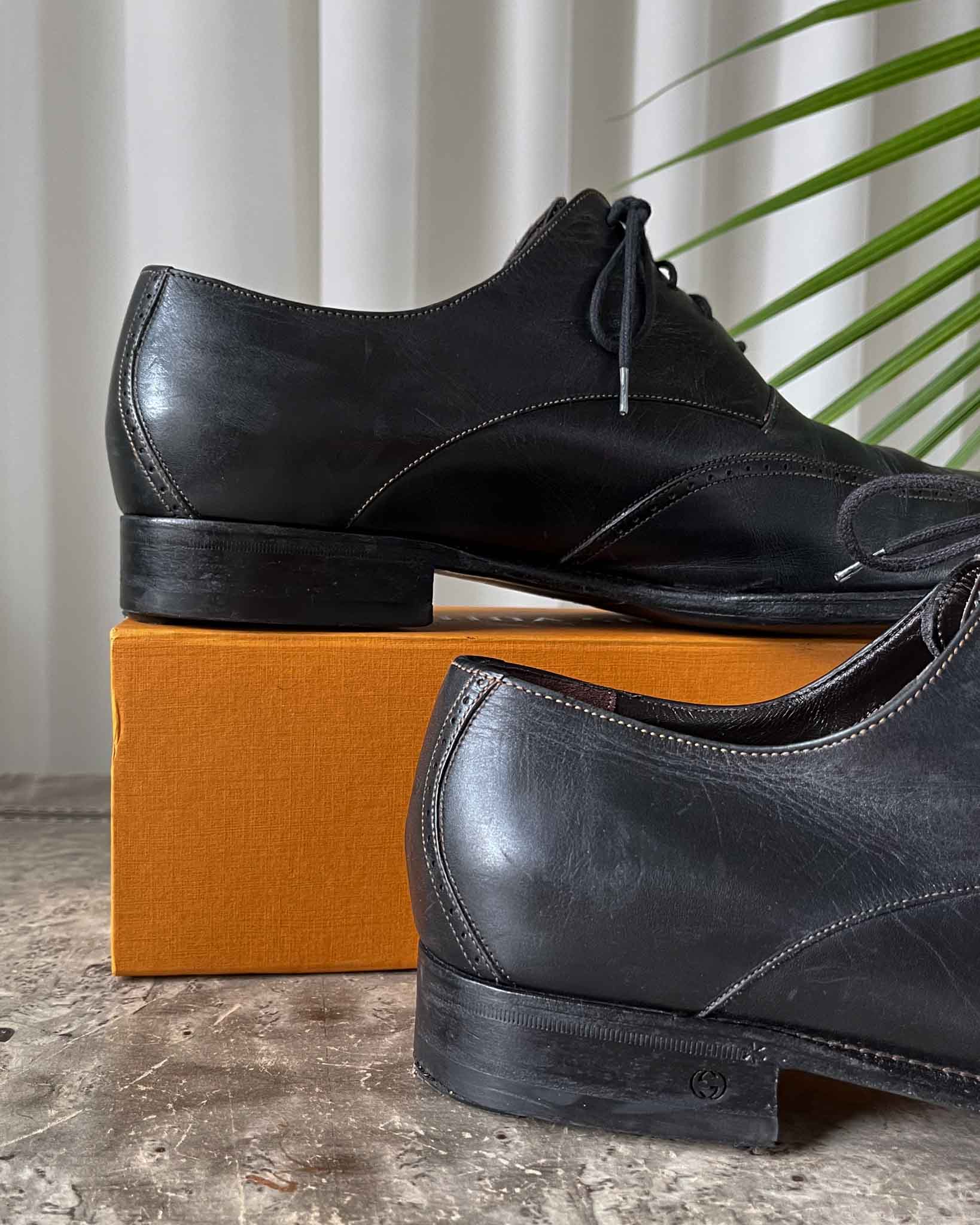 gucci dress shoes Gucci Leather Wingtip Oxfords