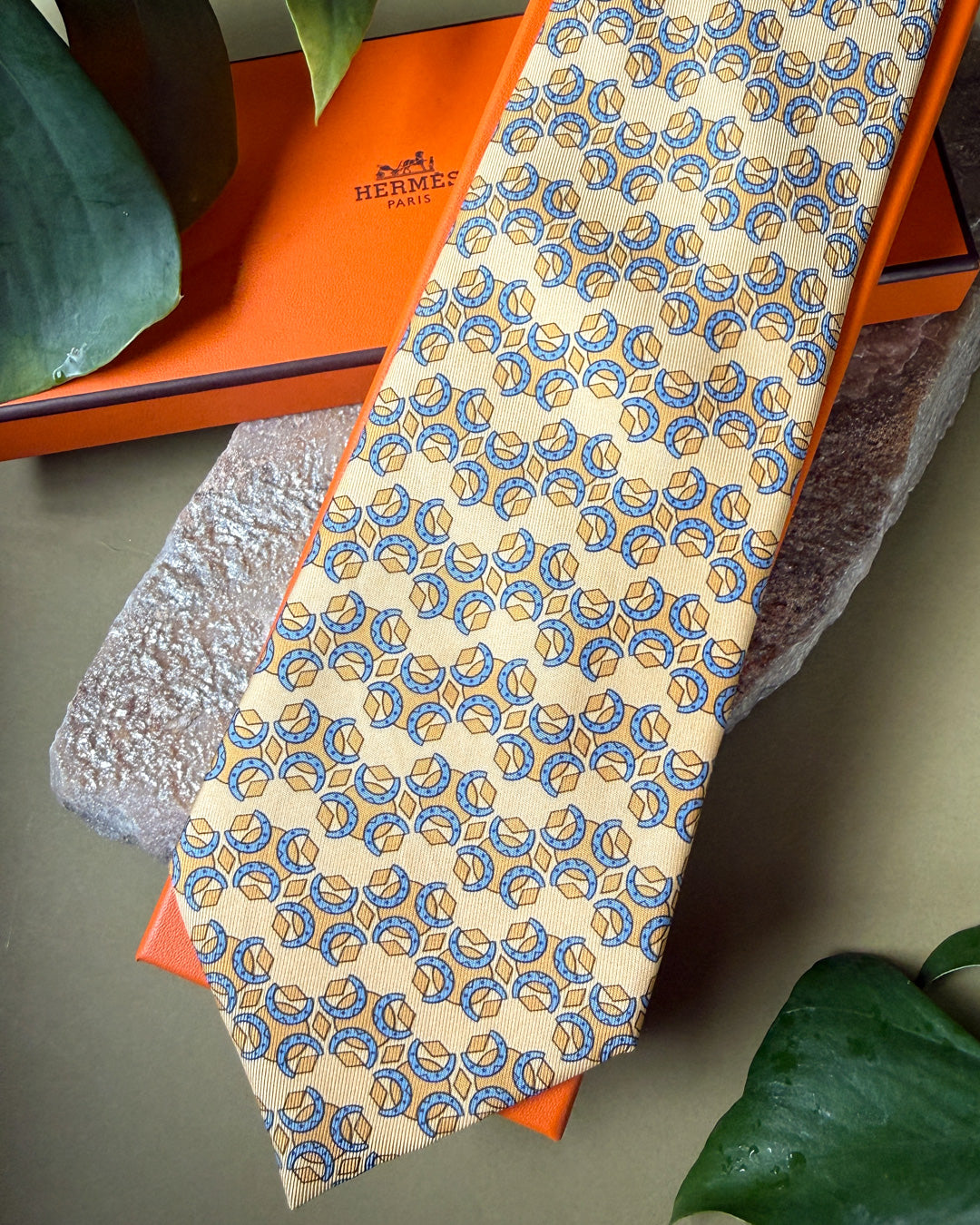 Hermès Horseshoe Silk Tie