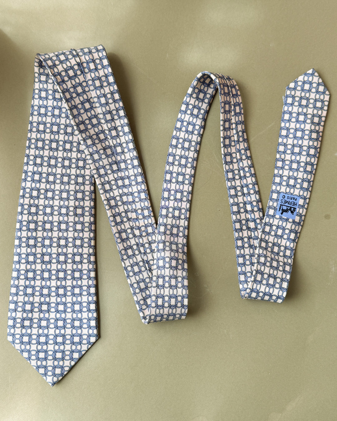 Hermès Interlocking Rings Silk Tie