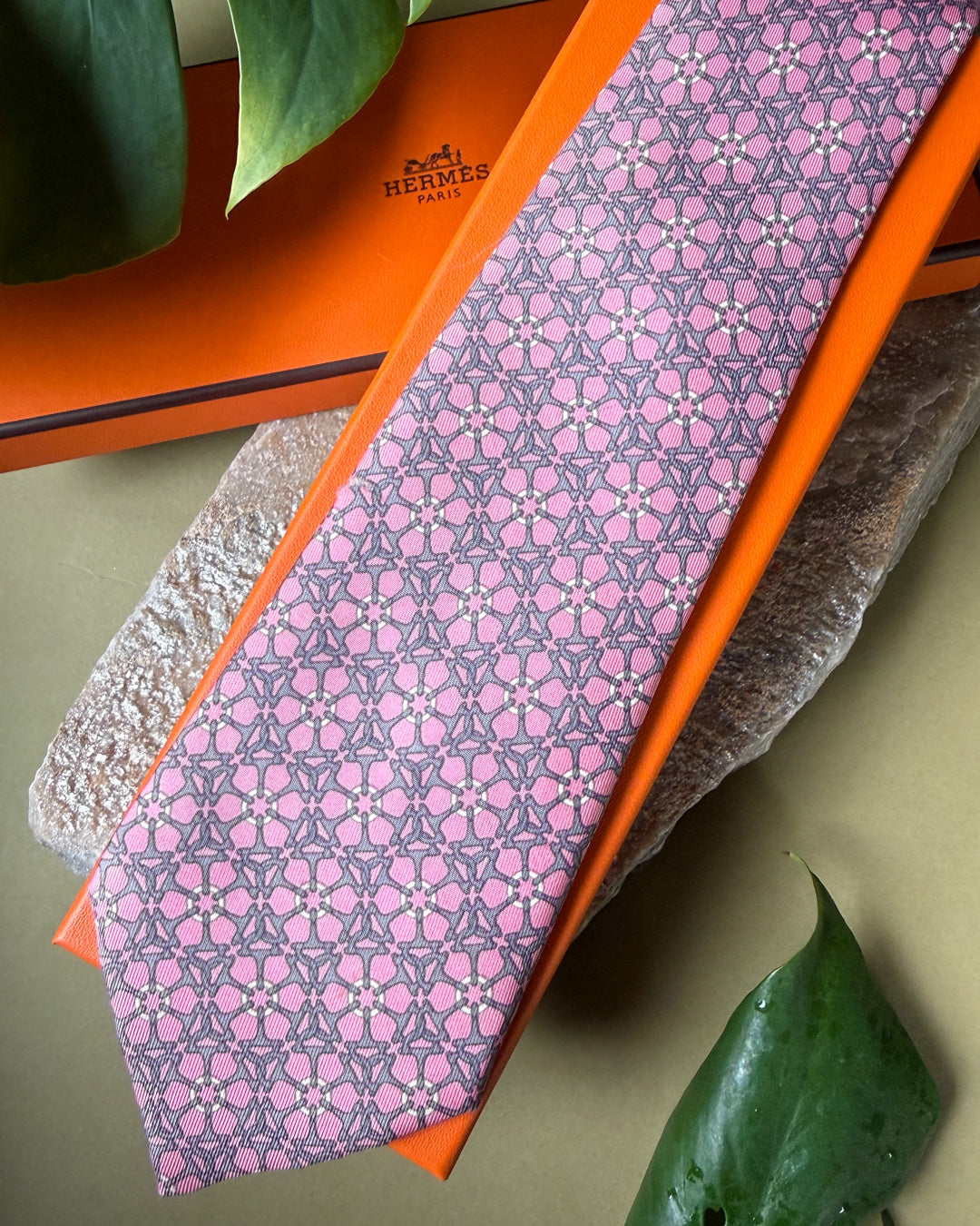 Hermès Pink Horsebit Silk Tie