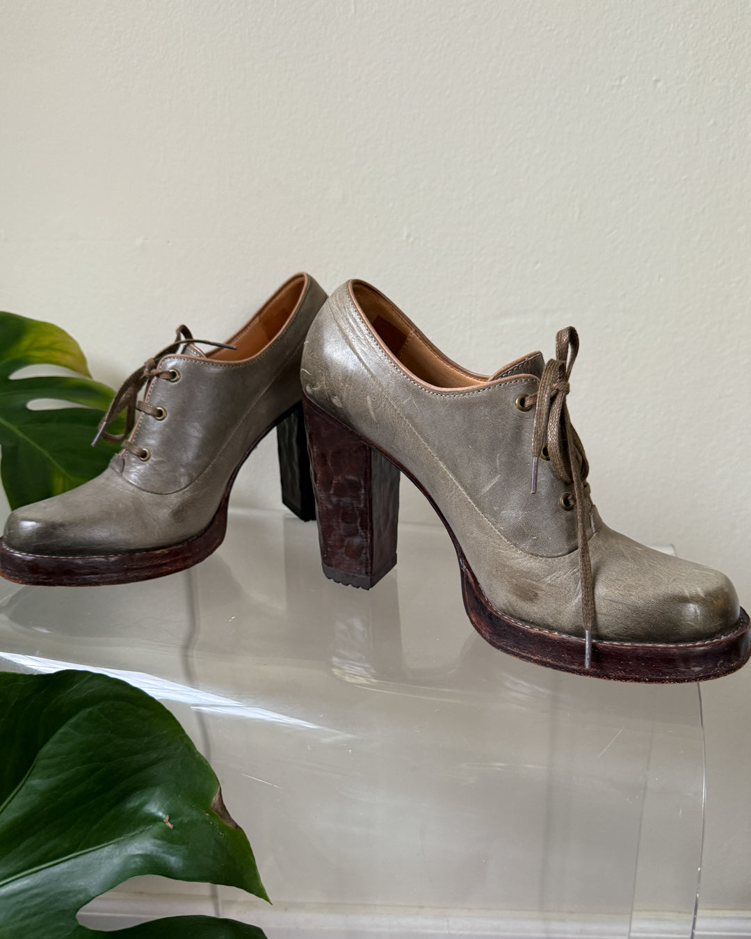 Fluevog Jump Rope Oxford Heels | 8