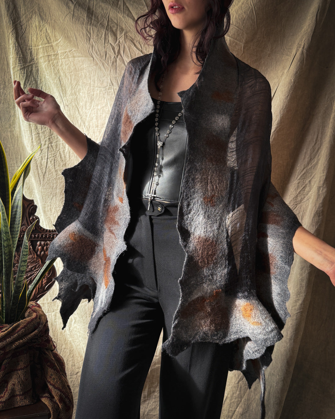 Schmitz Punkt Art to Wear Shawl
