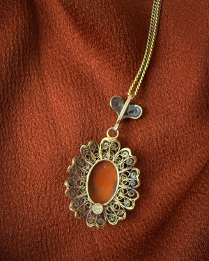 Antique Silver Cameo Pendant Necklace