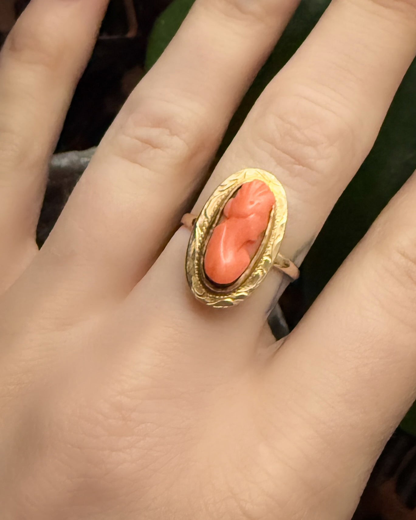 Antique 10K Gold Cameo Ring