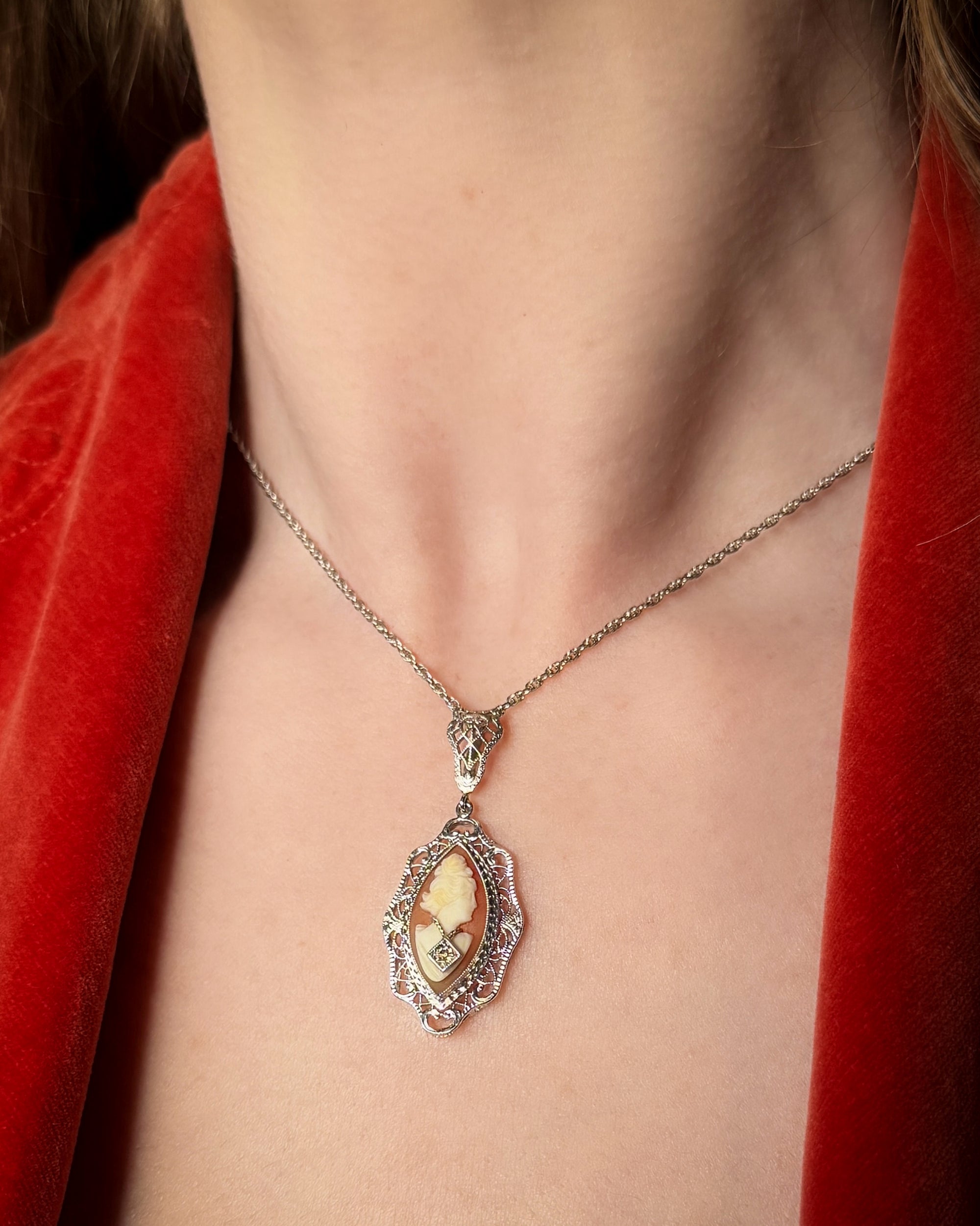 Antique 14K Gold & Diamond Cameo Necklace