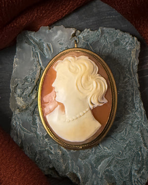 Antique Gold Filled Cameo Pendant