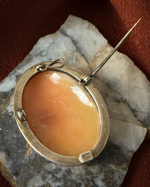 Antique Silver Cameo Shell Pendant