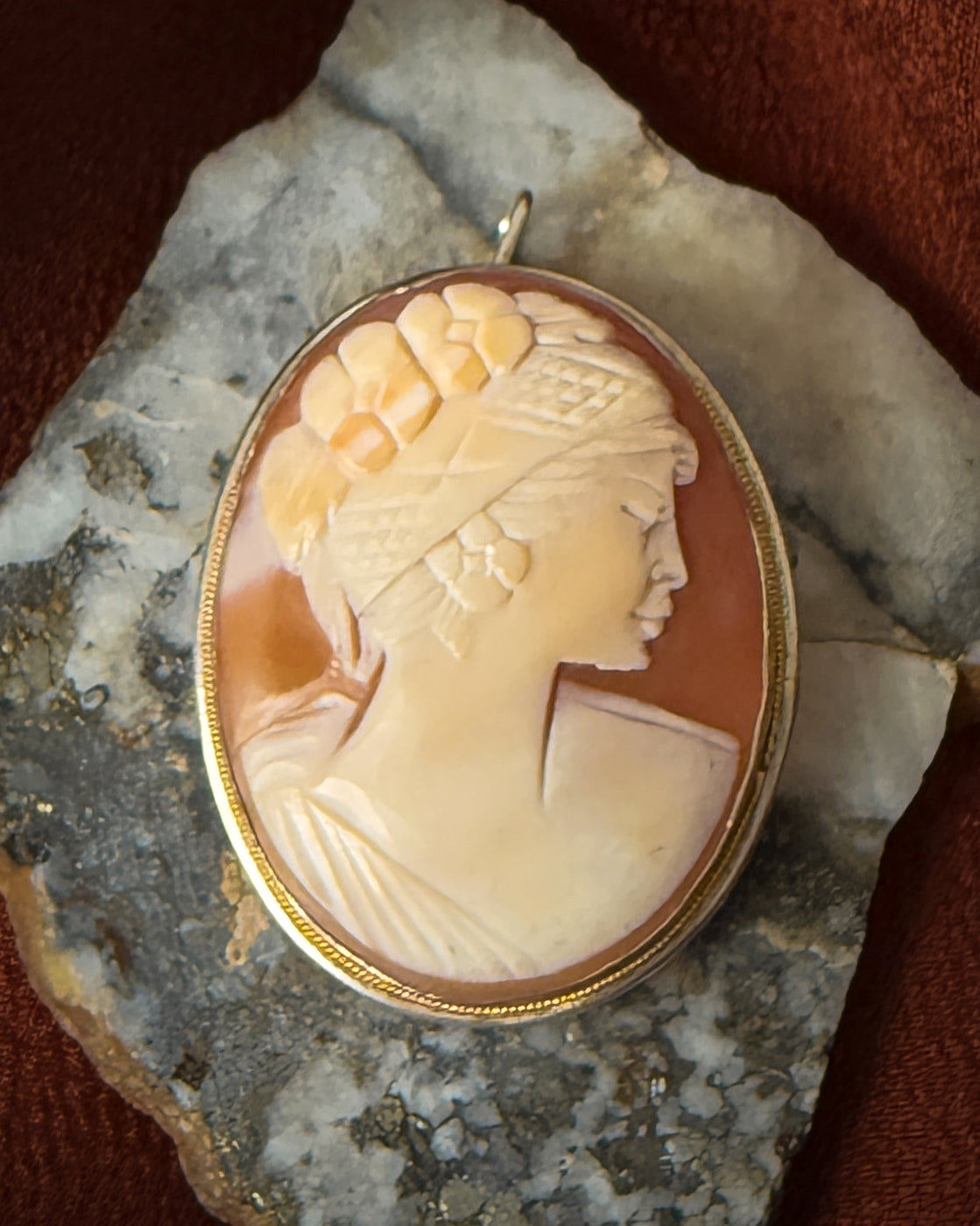Antique Shell Cameo Brooch