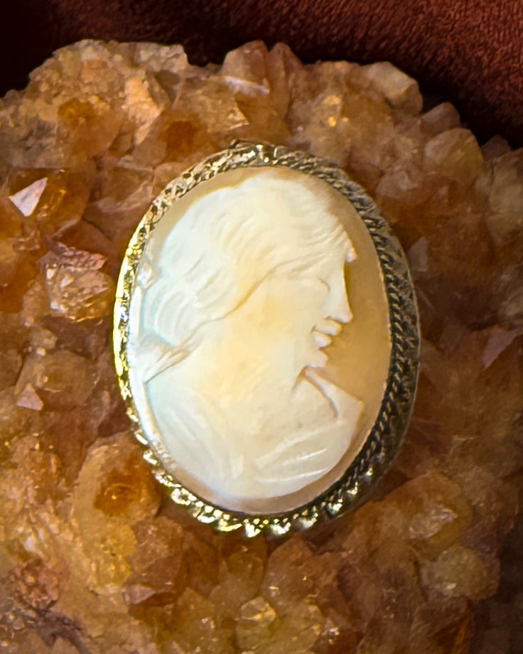 Antique Silver Cameo Shell Brooch