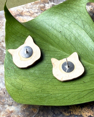 90s Resin Cat Head Studs