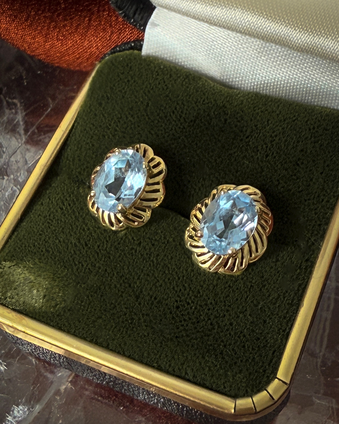 14K Gold Aquamarine Studs