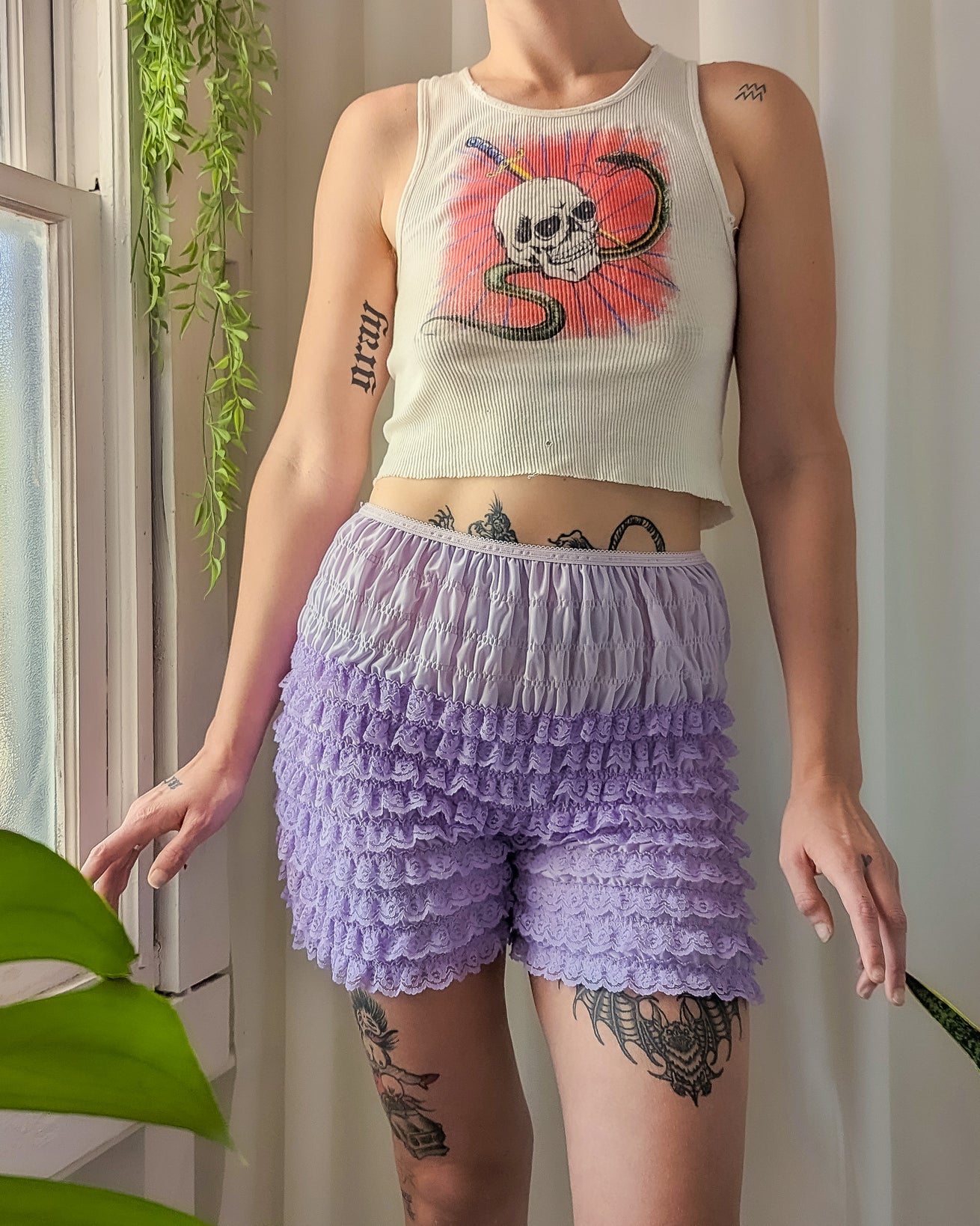 70s Lavender Ruffle Bloomer Shorts - Lucky Vintage